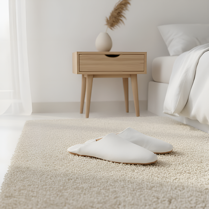 Babouche traditionnelle confortable en cuir souple pour homme – Coloris Blanc