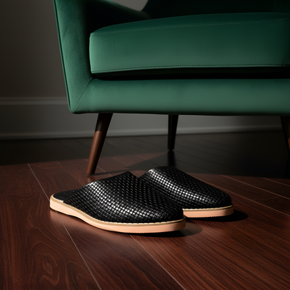 Babouche quadrillé en cuir confortable et résistante pour homme – Coloris Noir