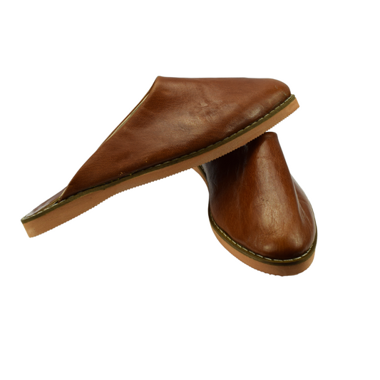 Traditional comfortable and resistant leather slippers for men - Color Light Brown