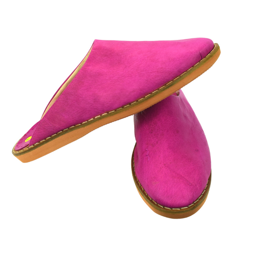 Traditional comfortable and resistant leather slippers for women - Pink color