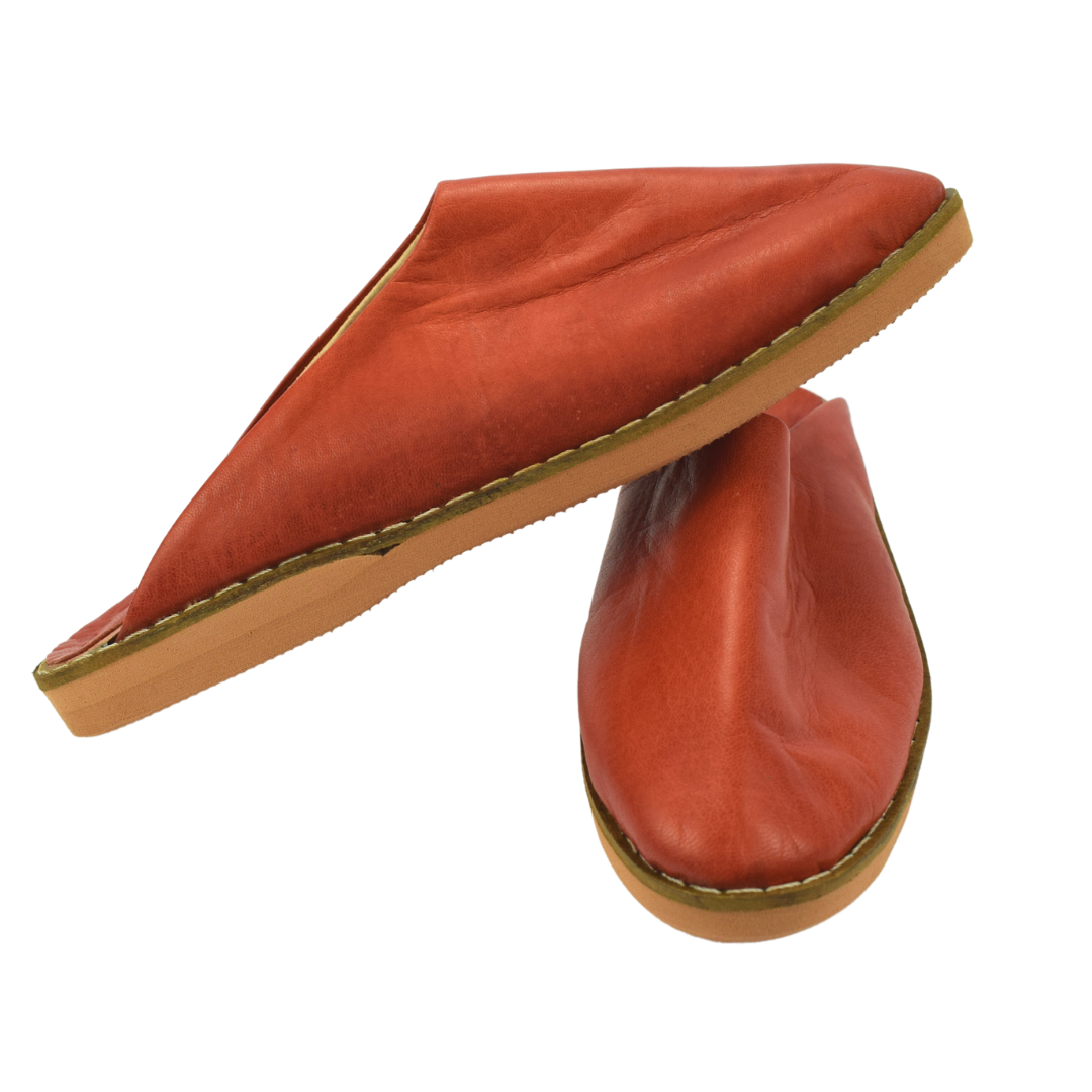 Traditional comfortable and resistant leather slippers for women - Color Orange