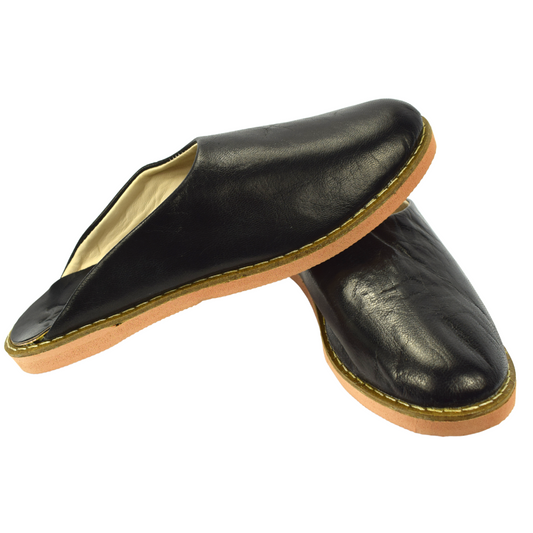 Traditional comfortable and resistant leather slippers for women - Color Black